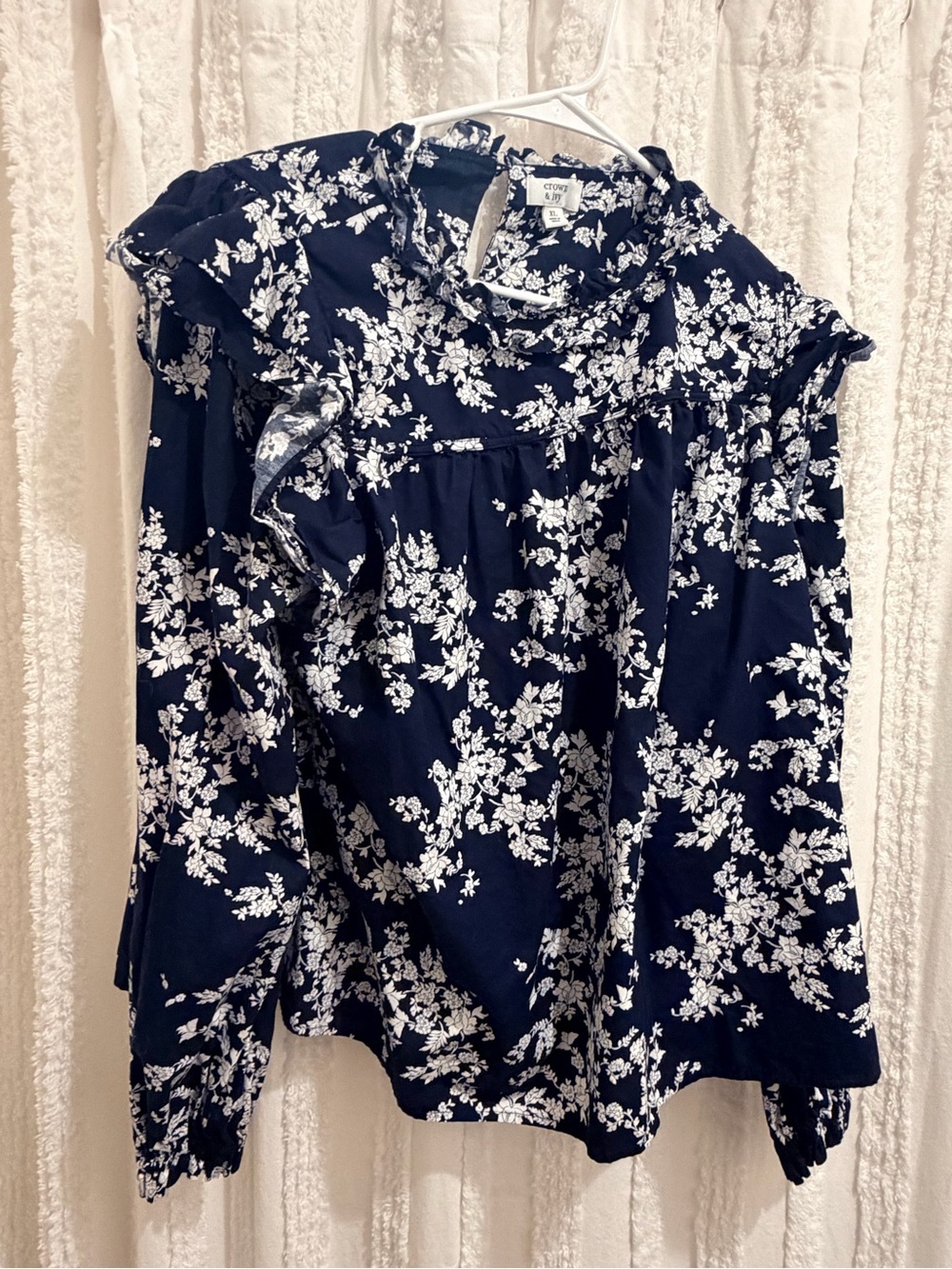 crown & ivy Navy and White Floral Ruffle-Trim Blouse